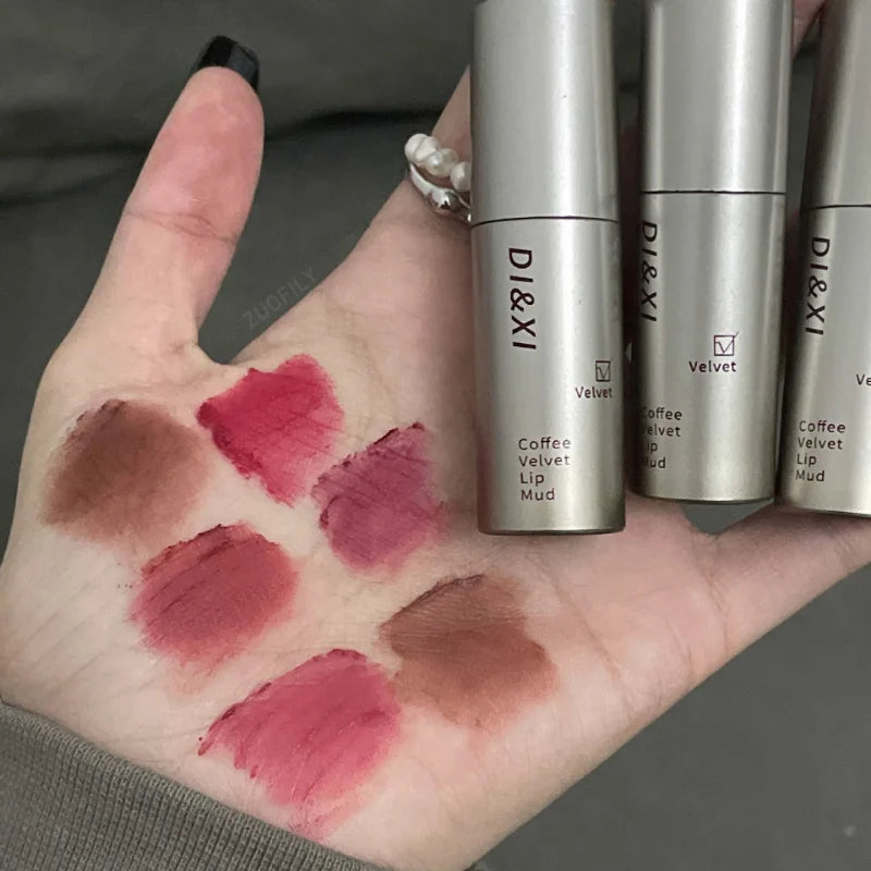 Lip Gloss Mate Waterproof Larga Duración Nude & Brown